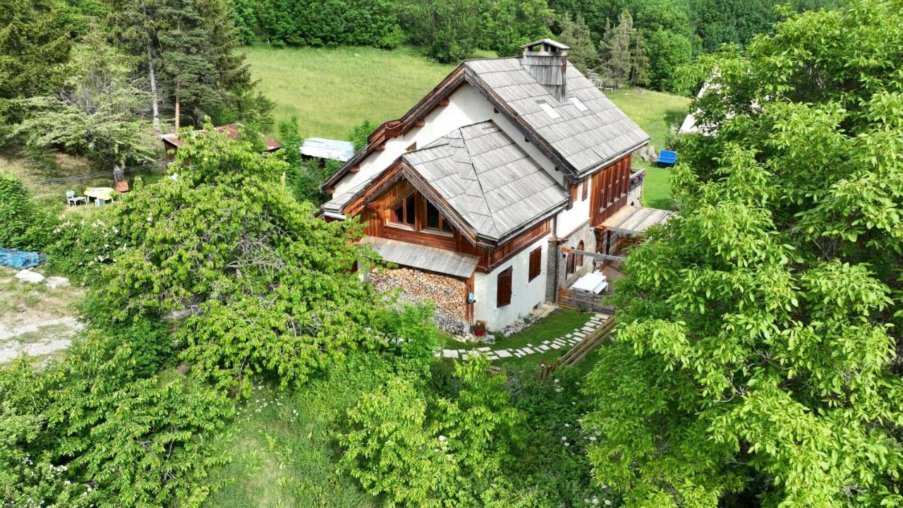 Chalet Serre Cambeou Piscine&Spa Сен-Шафре Екстериор снимка