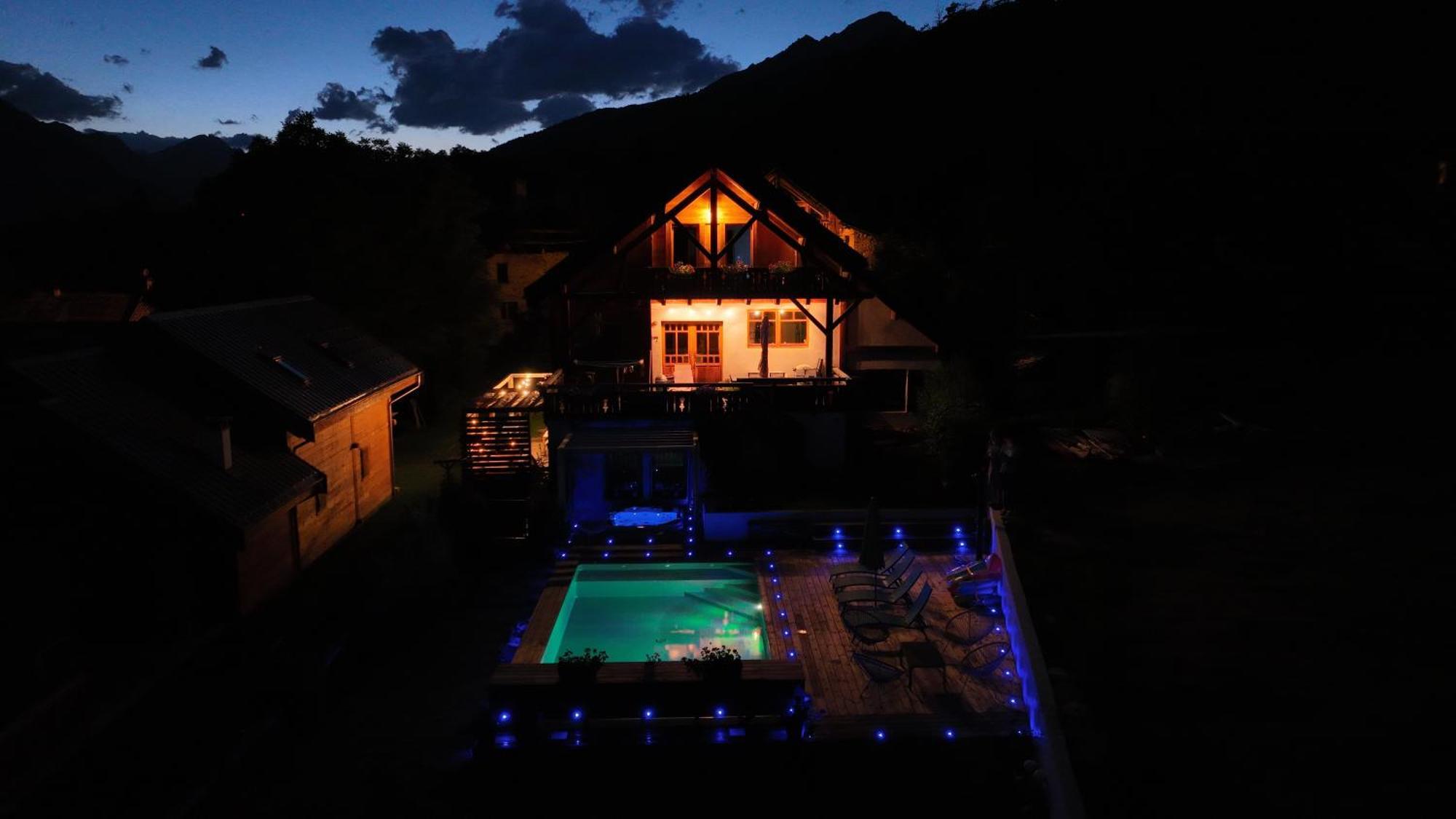 Chalet Serre Cambeou Piscine&Spa Сен-Шафре Екстериор снимка